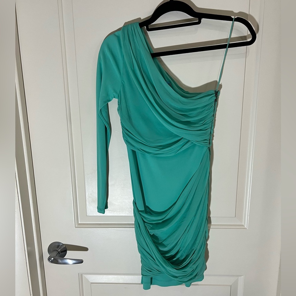 Alice + Olivia Chrissy Wrap One Sleeve Dress